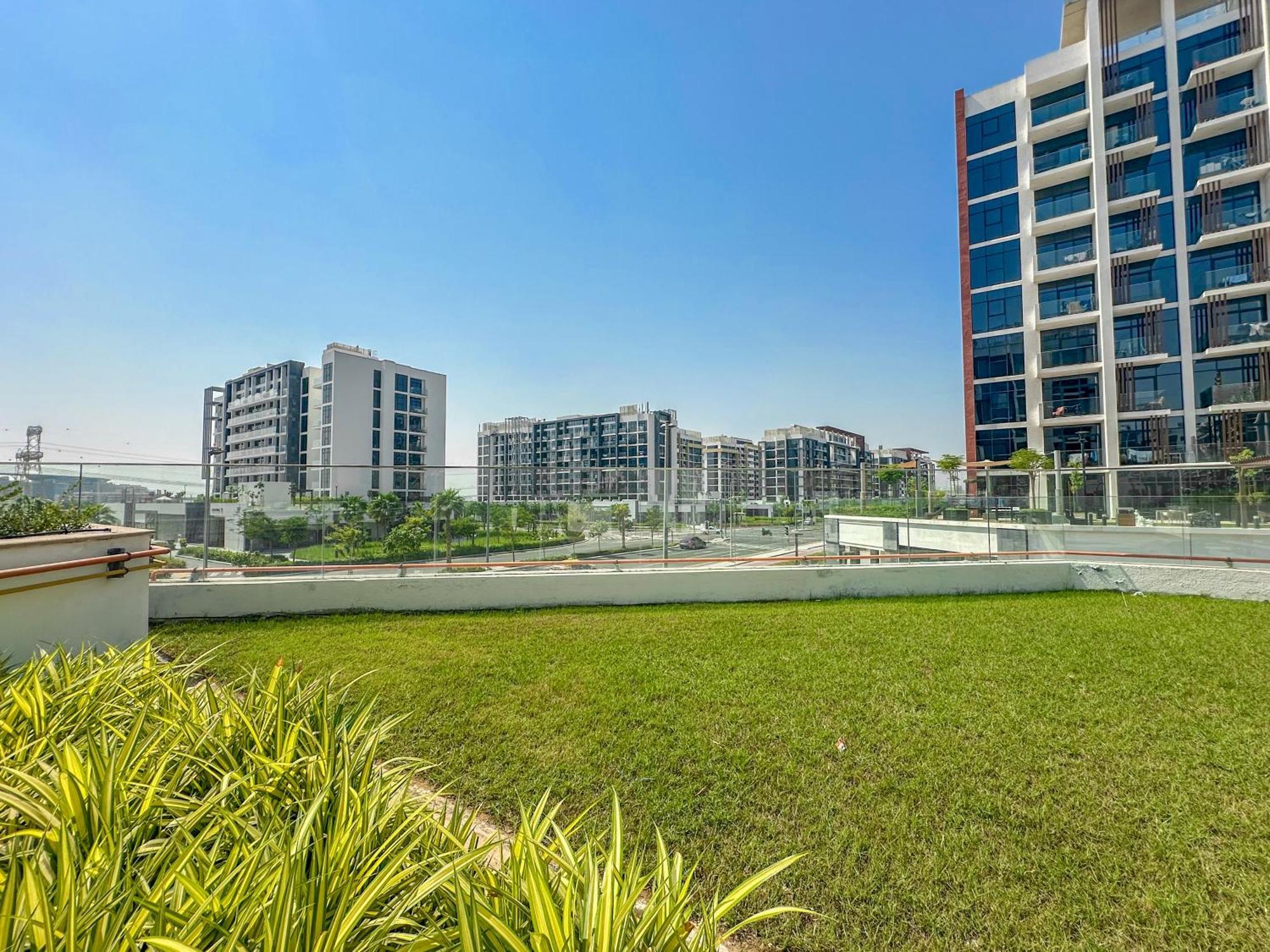 Royalton - Serene Studio Apt In The Heart Of Meydan District Apartment Dubai Exterior photo